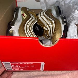 NIKE AIR MAX 97 METALLIC GOLD 6.5 youth!! but fits for a woman’s 8!!